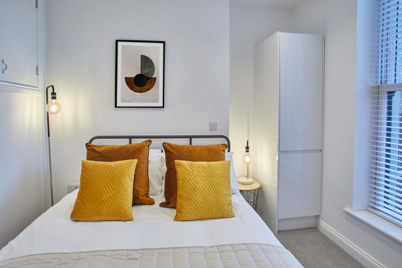Host & Stay - Apartment One, Hudsons Yard House Whitby Extérieur photo